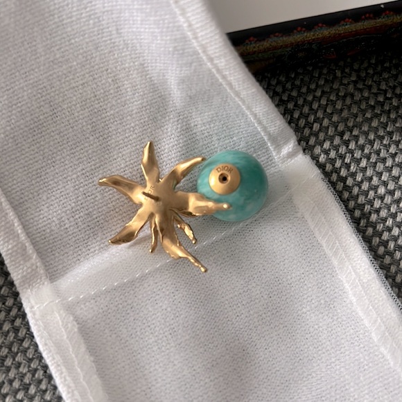 Dior single earring-2020 limited edition - Picture 5 of 7